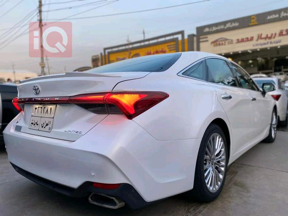 Toyota Avalon